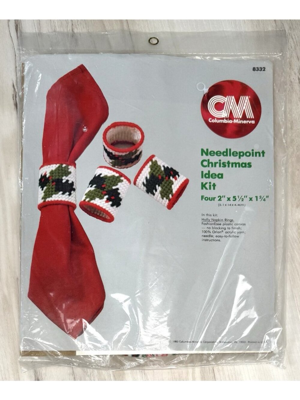 VTG 1980 CM Columbia-Minerva Needlepoint Christmas Kit 4 HOLLY NAPKIN RINGS 8332